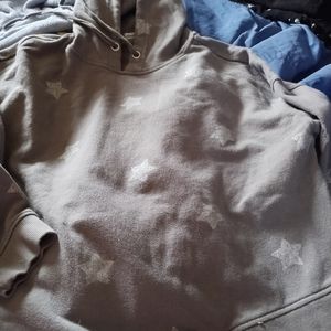 Seven7 star pattern sweatshirt. Like new